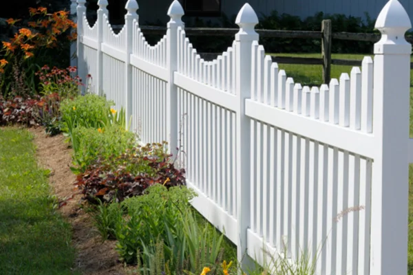 How To Install a Vinyl Fence Collinsville, IL