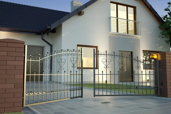 Metal Fence Ideas in Collinsville, IL